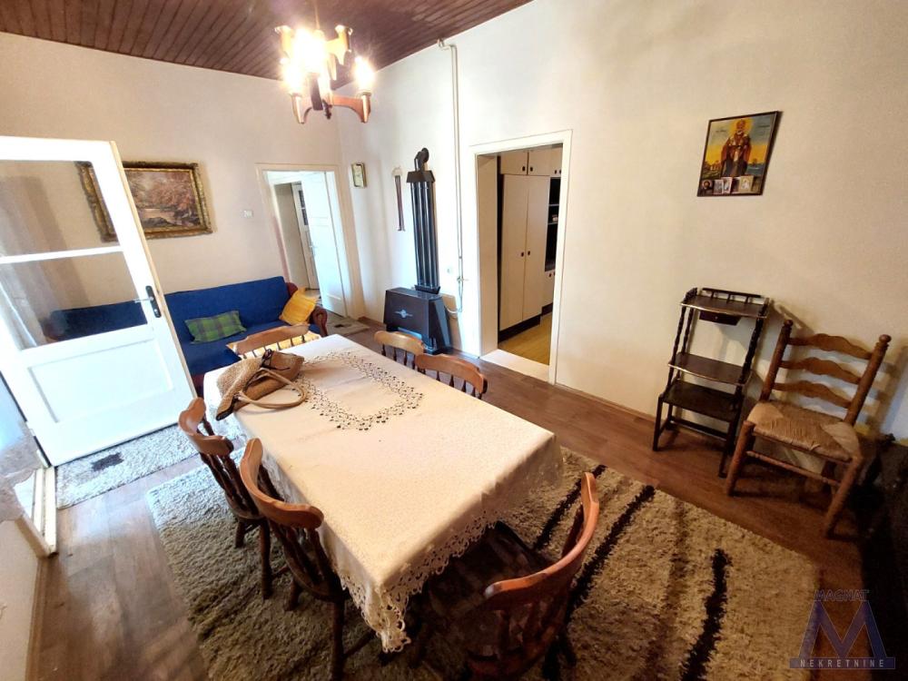 Slika 1 -  Kuća na prodaju, 98m2, 206.000€