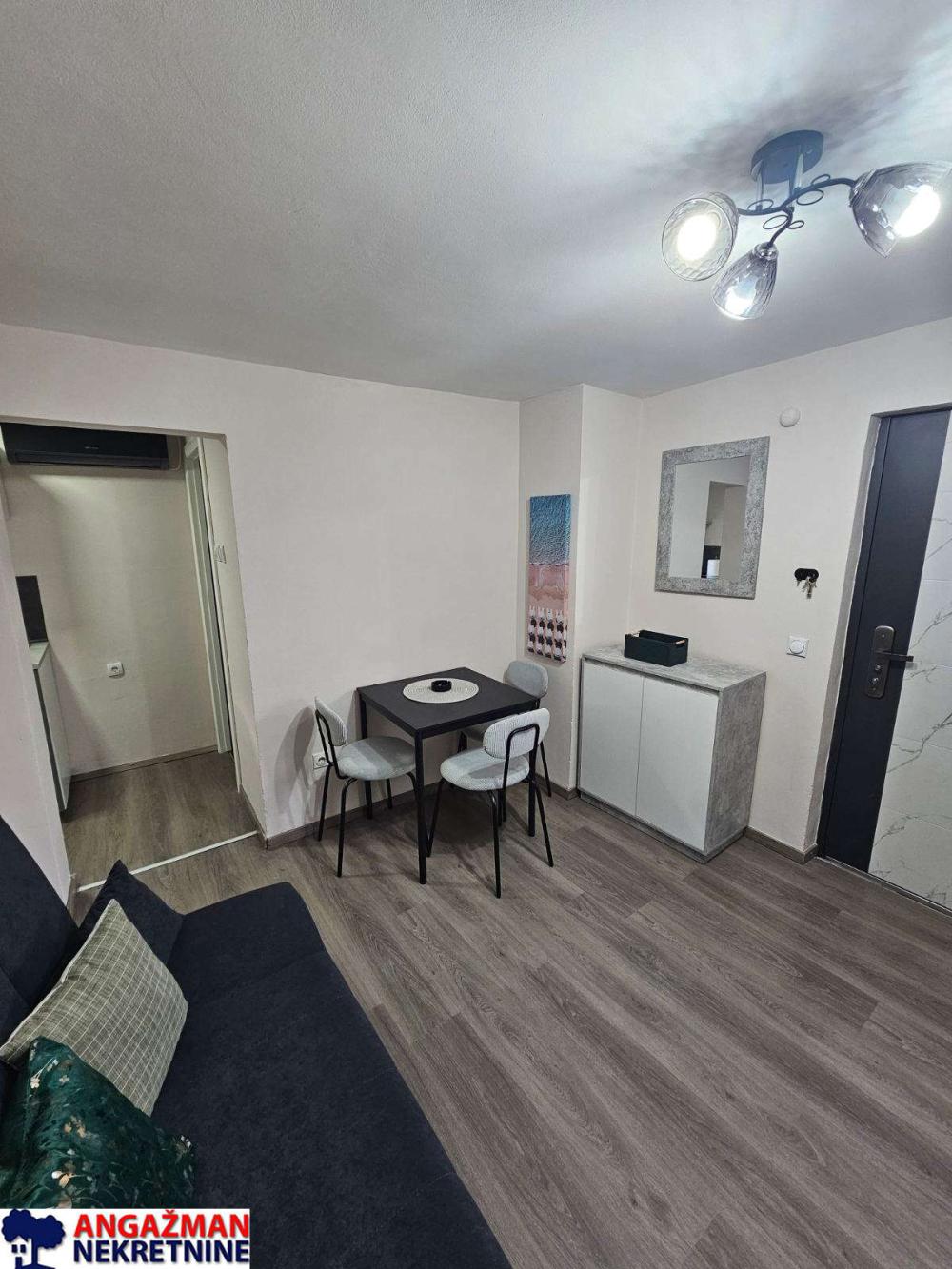 Slika 1 - Cara Dušana, Jednoiposoban stan na prodaju, 31m2, 97.000€