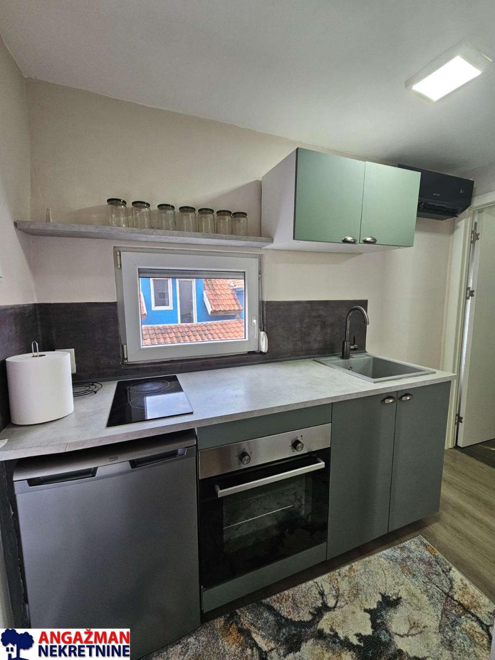 Slika 5 - Cara Dušana, Jednoiposoban stan na prodaju, 31m2, 97.000€