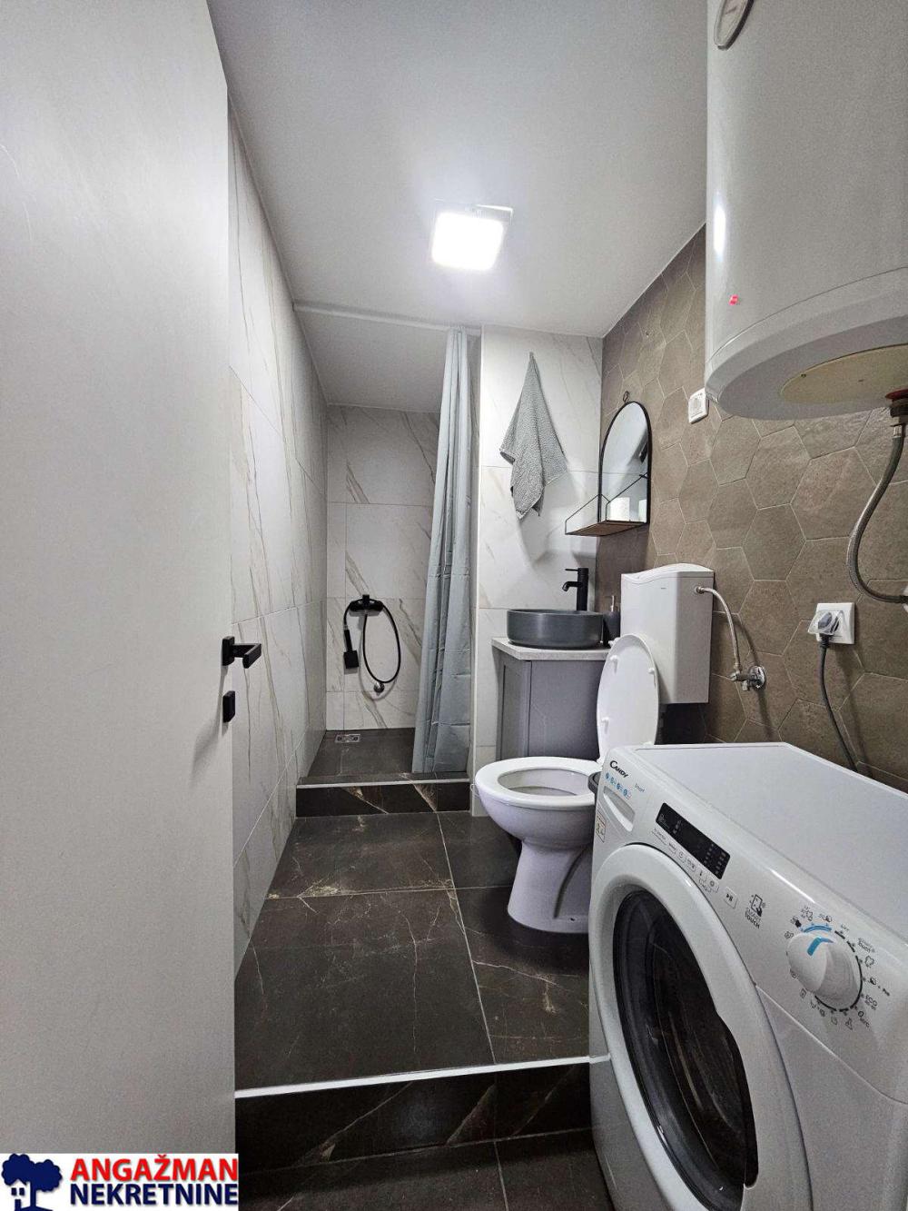 Slika 11 - Cara Dušana, Jednoiposoban stan na prodaju, 31m2, 97.000€