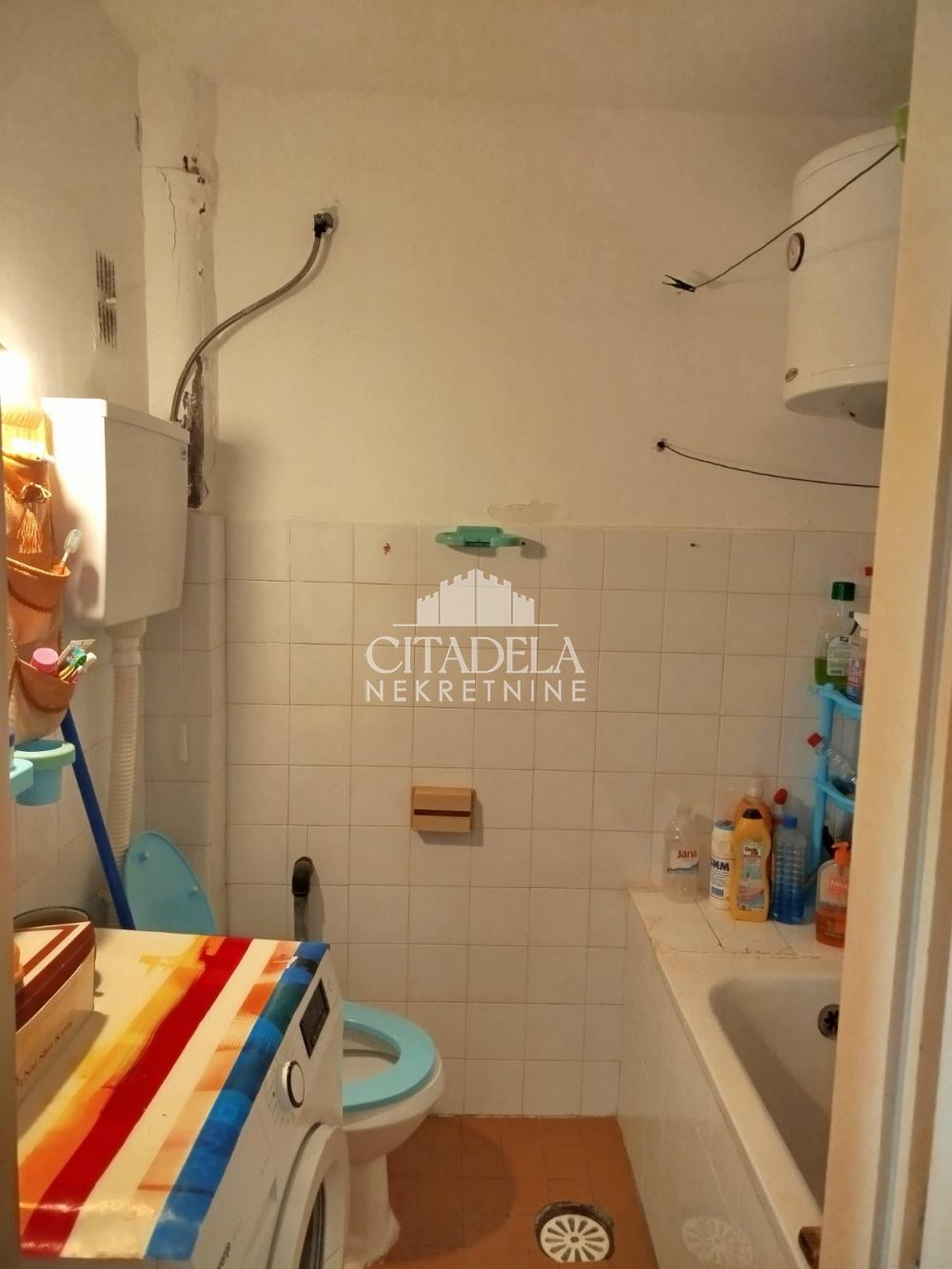 Slika 10 - Dvoržakova, Jednoiposoban stan na prodaju, 36m2, 76.000€
