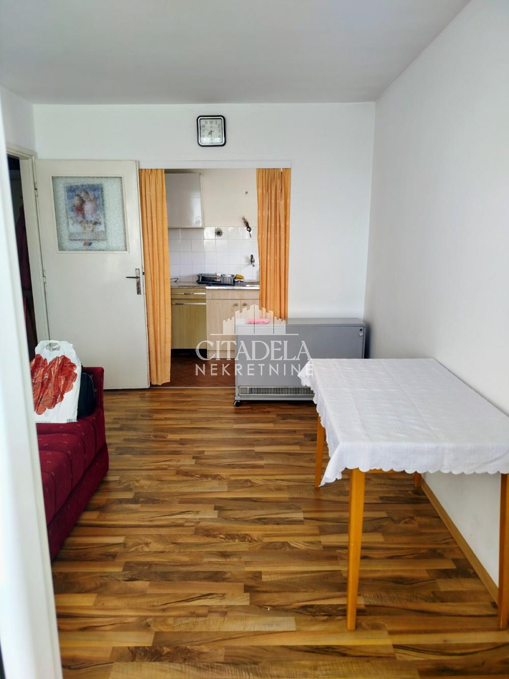 Slika 2 - Dvoržakova, Jednoiposoban stan na prodaju, 36m2, 76.000€
