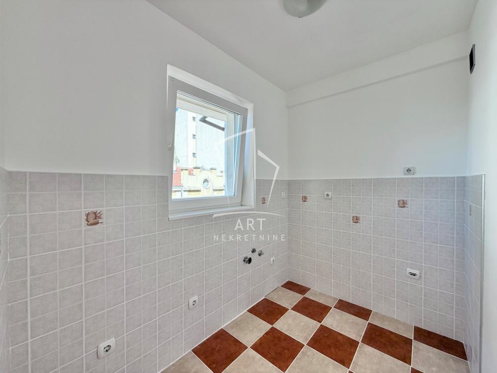 Slika 11 - Kajmakčalanska, Trosoban stan na prodaju, 65m2, 305.500€