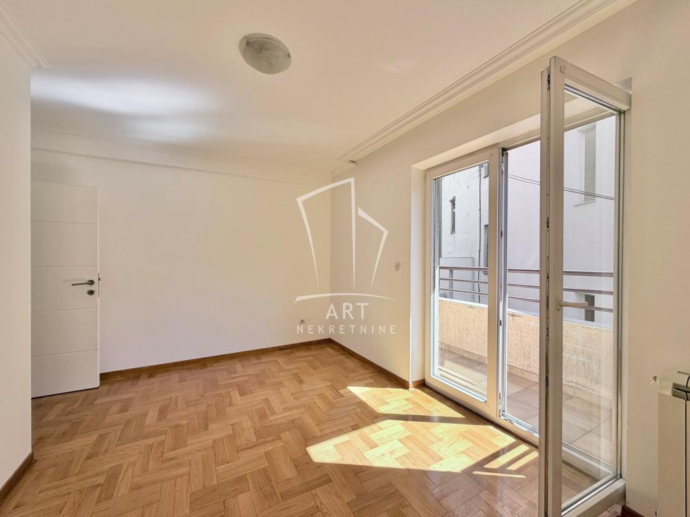 Slika 5 - Kajmakčalanska, Trosoban stan na prodaju, 65m2, 305.500€