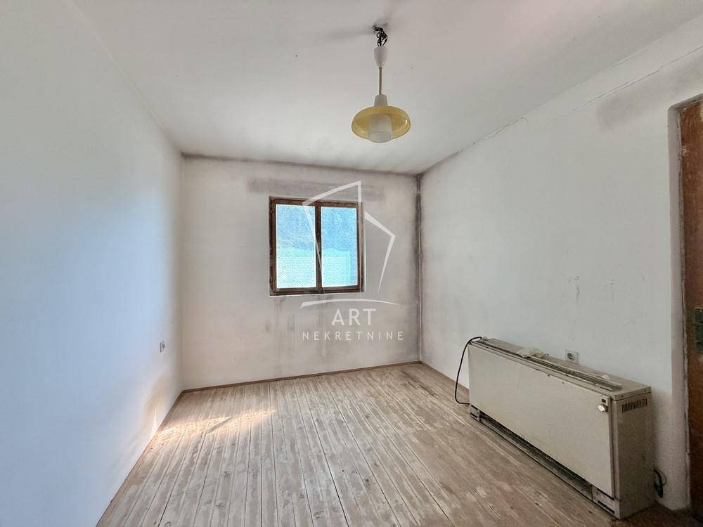 Slika 6 - Partizanski put,  Kuća na prodaju, 102m2, 137.000€