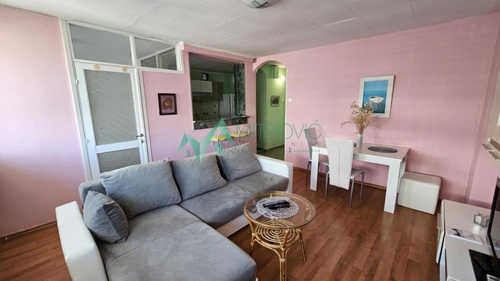 Glavna slika -Dvoiposoban stan na prodaju, 56m2, 167.900€
