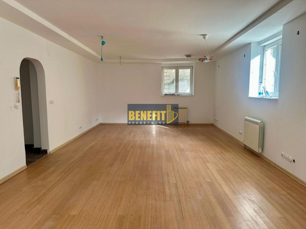 Slika 2 - Dvosoban stan na prodaju, 86m2, 250.000€
