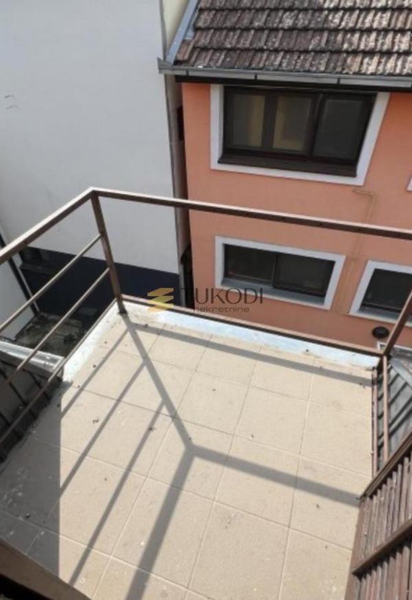 Slika 2 -  Kuća na prodaju, 66m2, 60.000€