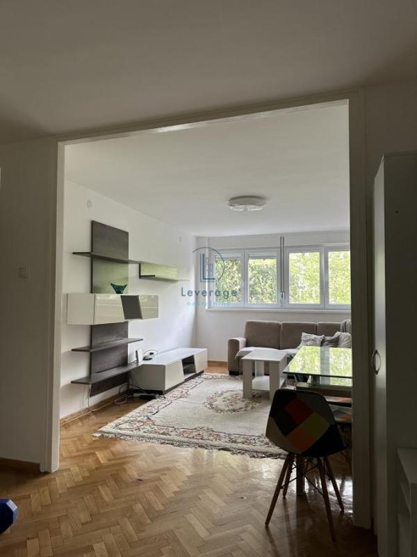Slika 2 - Narodnih heroja, Trosoban stan za izdavanje, 68m2, 750€