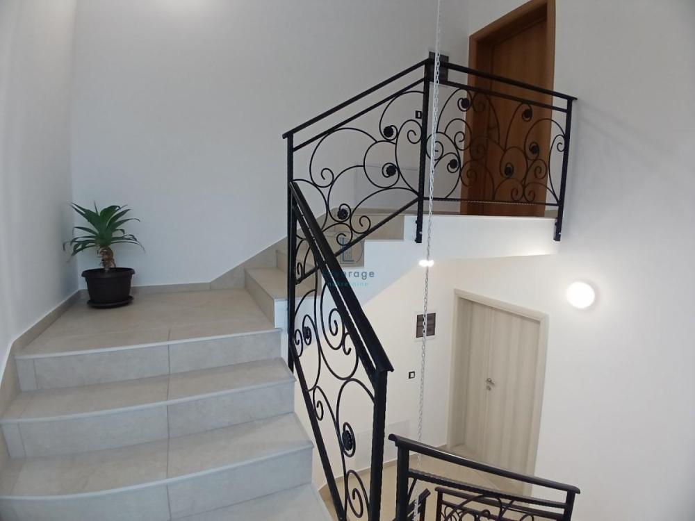Slika 5 - Surčinska, Jednosoban stan za izdavanje, 18m2, 400€