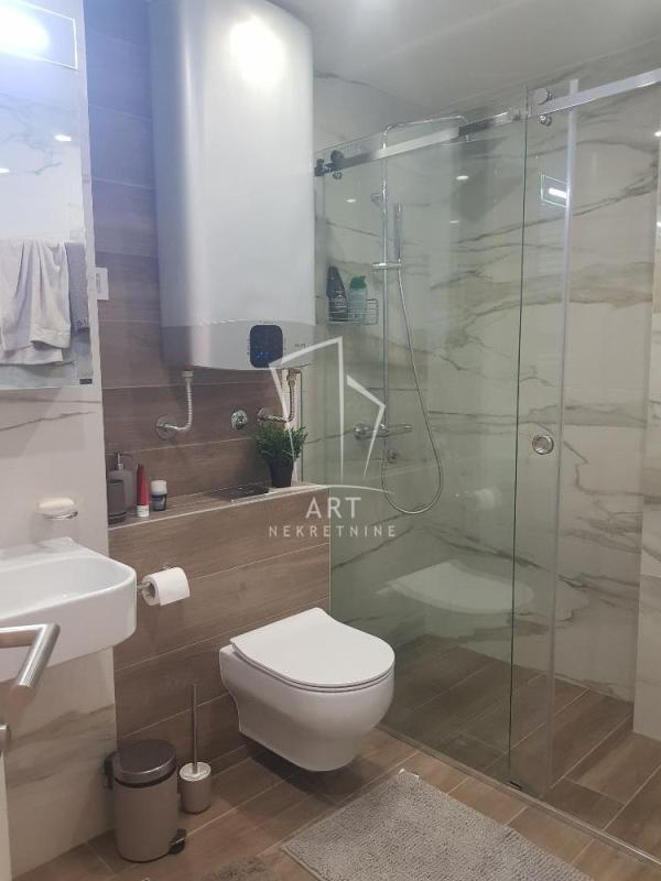 Slika 8 - Nebojšina, Dvoiposoban stan za izdavanje, 70m2, 1.300€