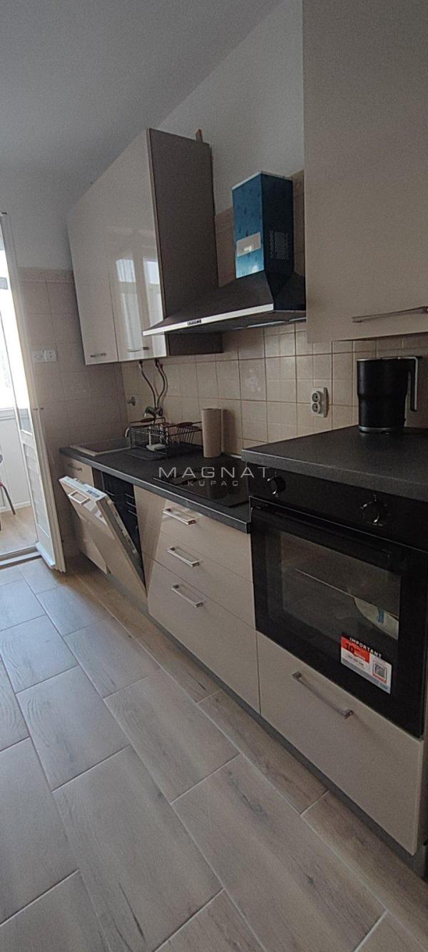 Slika 1 - Krunska, Dvosoban stan za izdavanje, 74m2, 1.200€