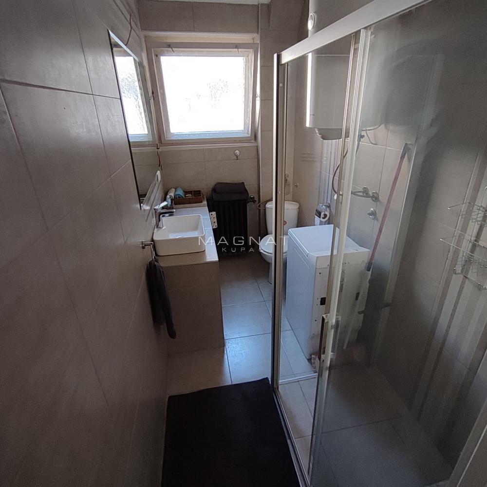 Slika 3 - Krunska, Dvosoban stan za izdavanje, 74m2, 1.200€