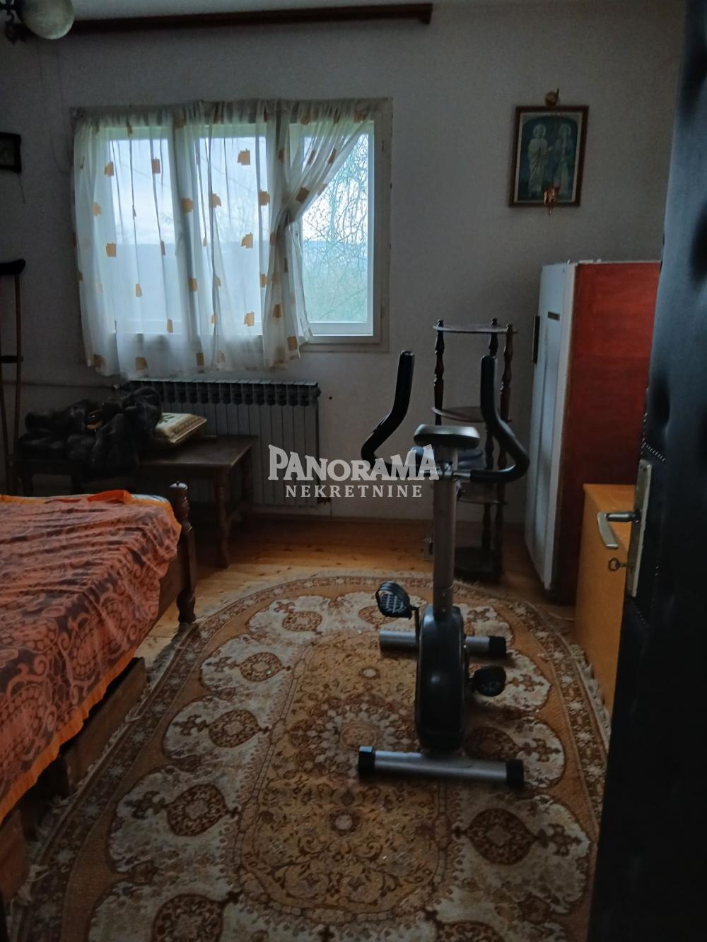 Slika 2 - Živojina Katića-Žike,  Kuća na prodaju, 95m2, 92.000€