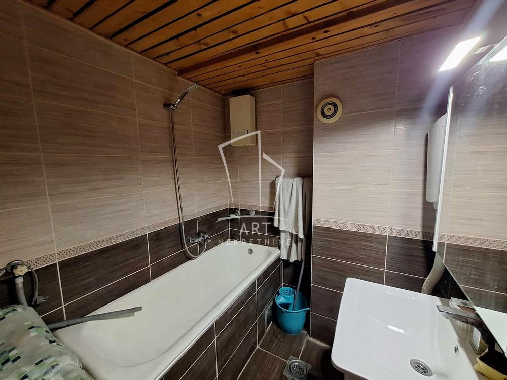 Slika 7 - Aleksandra Stamboliskog, Trosoban stan za izdavanje, 80m2, 1.100€