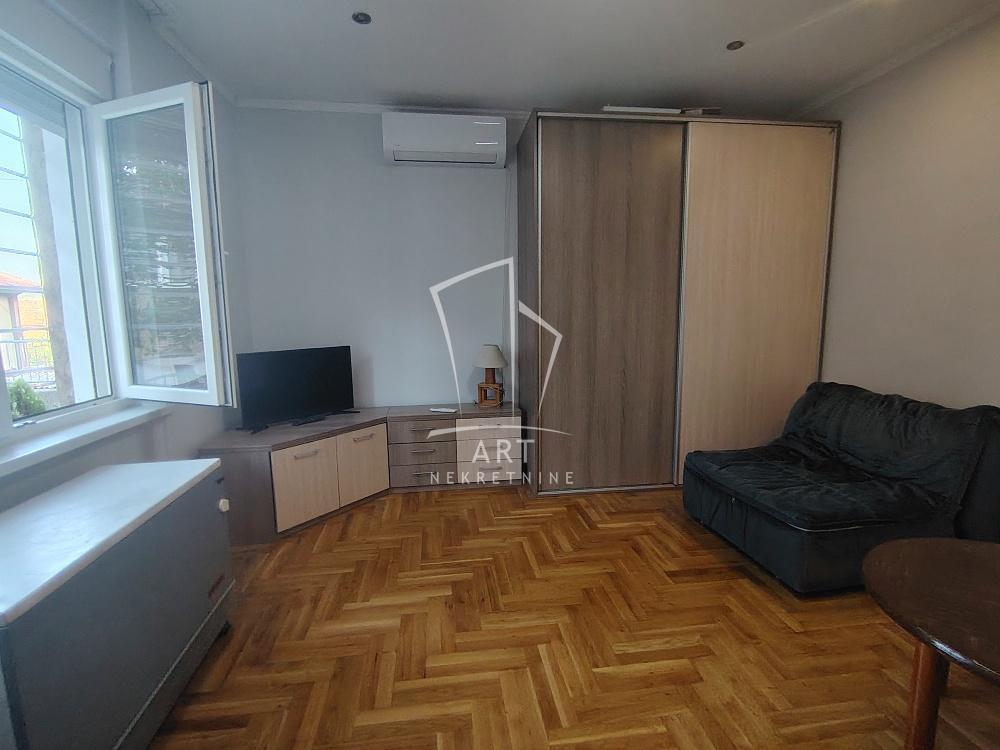 Glavna slika -Tina Ujevića, Dvosoban stan za izdavanje, 32m2, 370€