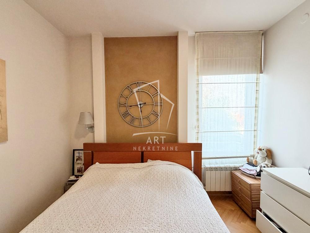 Slika 9 - Koste Racina, Četvorosoban stan na prodaju, 89m2, 470.000€