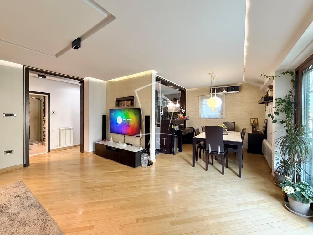 Slika 3 - Koste Racina, Četvorosoban stan na prodaju, 89m2, 470.000€