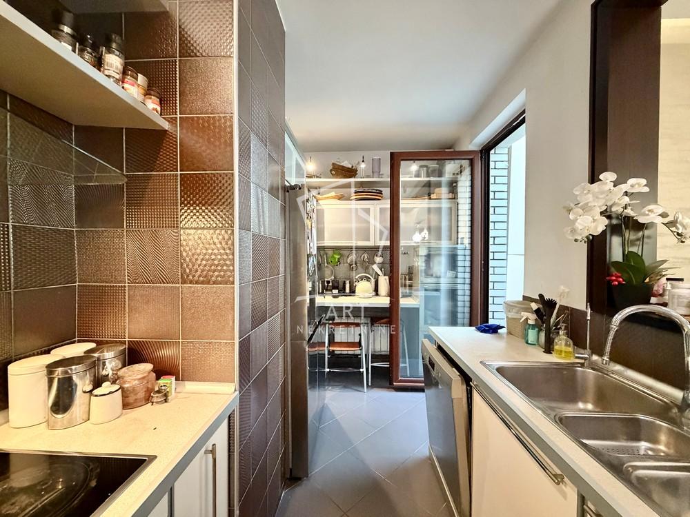 Slika 4 - Koste Racina, Četvorosoban stan na prodaju, 89m2, 470.000€