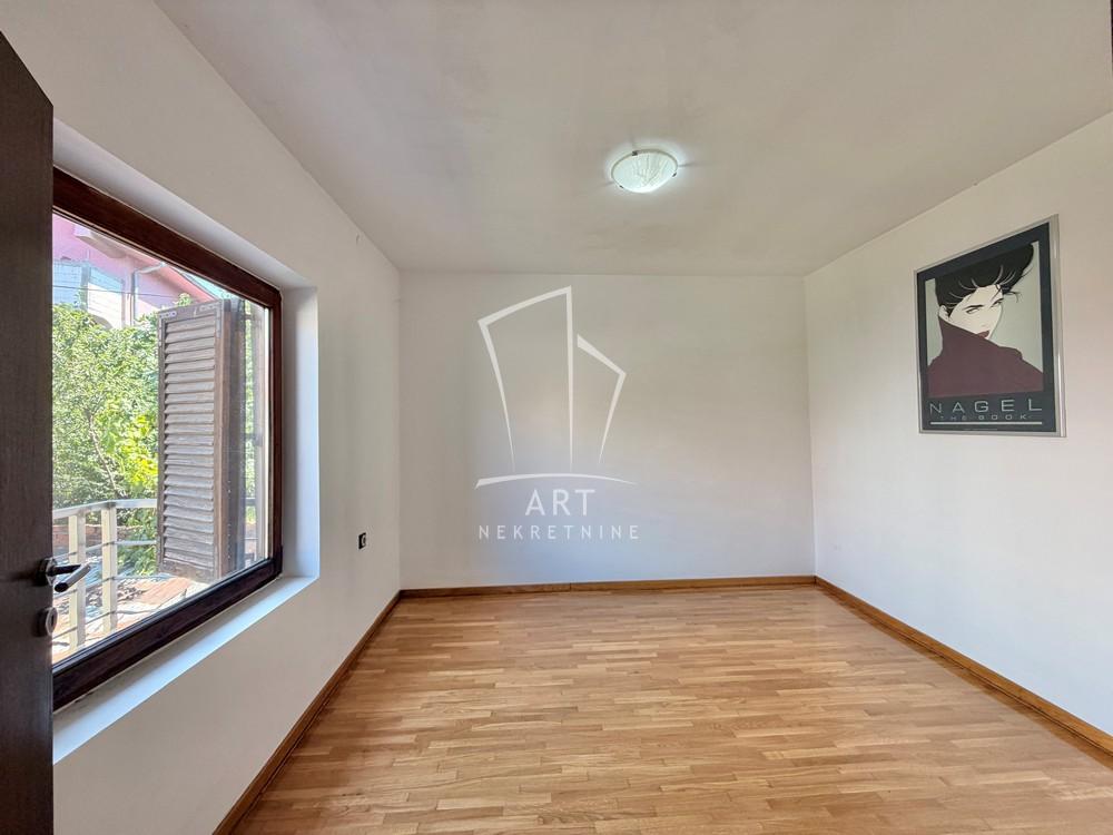 Slika 1 - Živka Davidovića, Trosoban stan na prodaju, 58m2, 245.000€