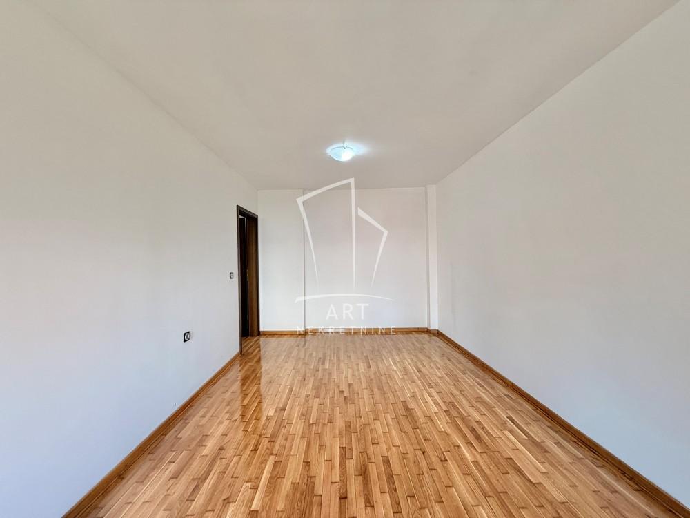Slika 4 - Živka Davidovića, Trosoban stan na prodaju, 58m2, 245.000€