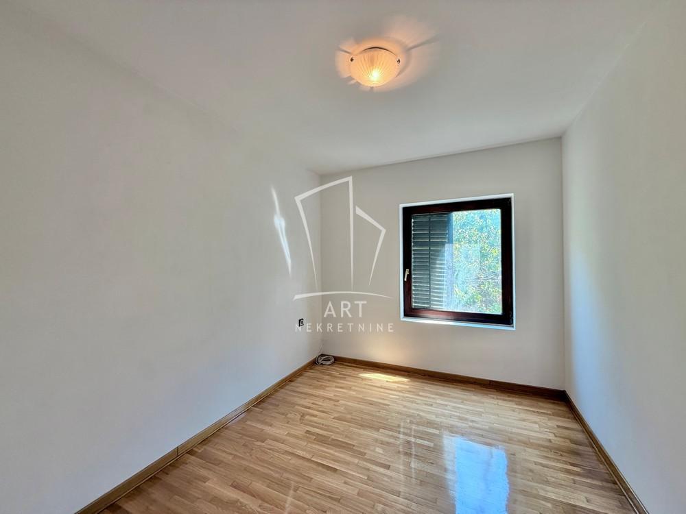 Slika 5 - Živka Davidovića, Trosoban stan na prodaju, 58m2, 245.000€