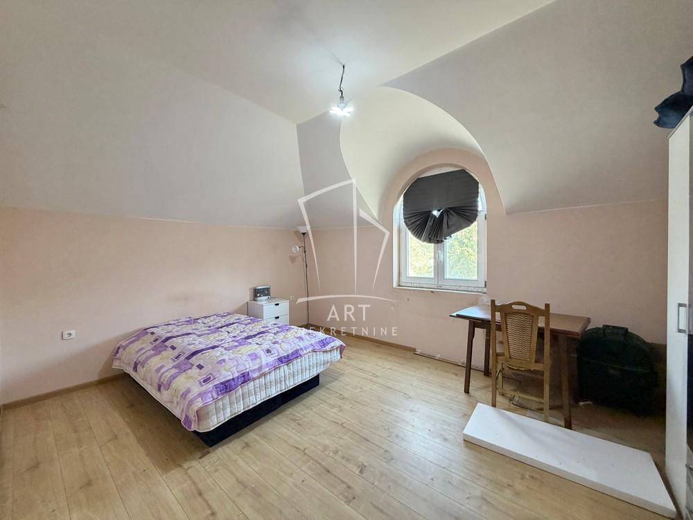 Slika 11 - Put za Markoviće,  Kuća na prodaju, 610m2, 1.096.000€