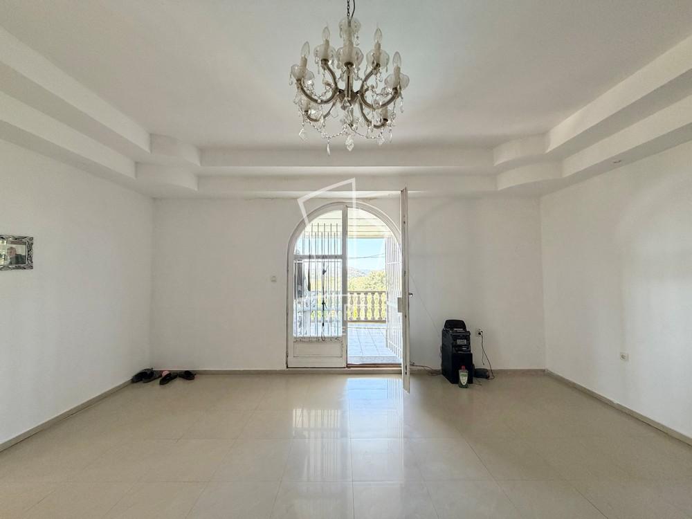 Slika 5 - Put za Markoviće,  Kuća na prodaju, 610m2, 1.096.000€