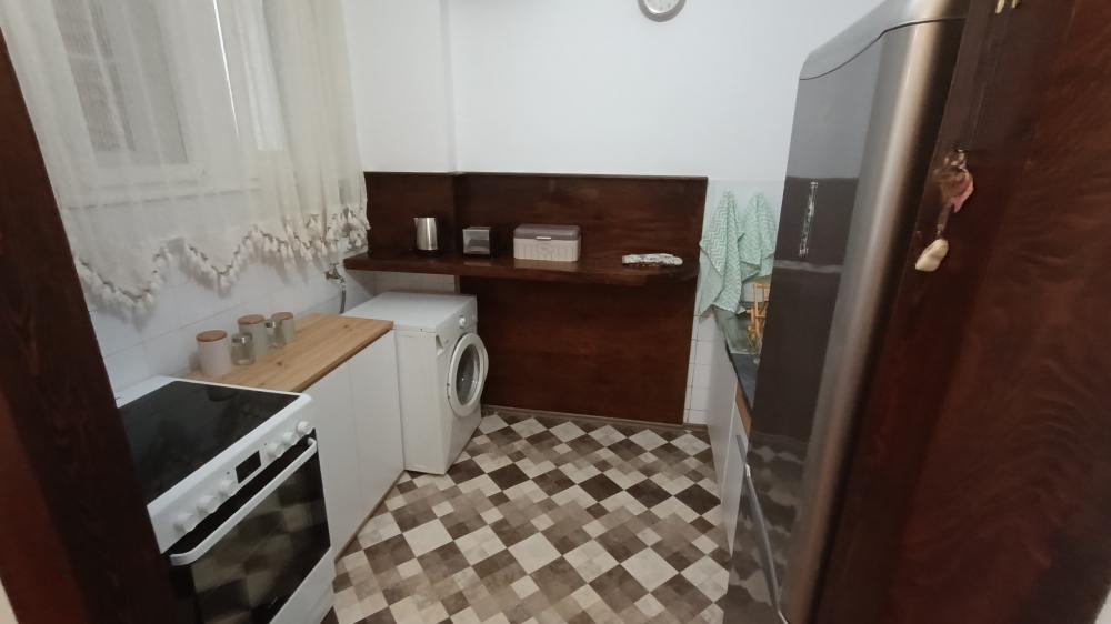 Slika 2 - Kneza Stracimira, Dvosoban stan za izdavanje, 45m2, 600€