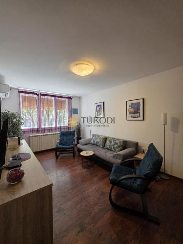 Glavna slika -Dvosoban stan za izdavanje, 46m2, 650€