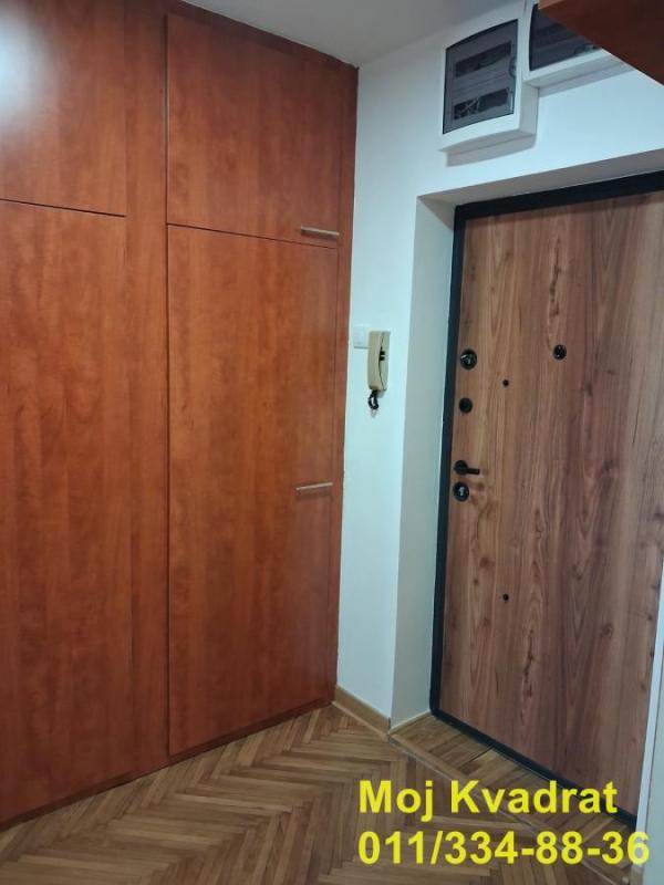 Slika 8 - Dvosoban stan za izdavanje, 65m2, 850€
