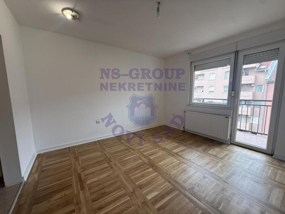 Glavna slika -Jednoiposoban stan na prodaju, 37m2, 119.780€