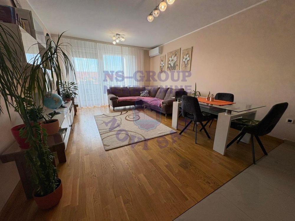 Glavna slika -Četvorosoban stan na prodaju, 90m2, 282.750€
