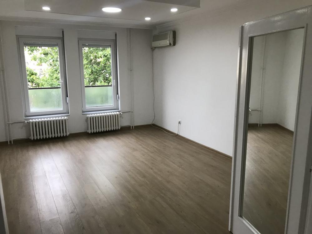 Slika 1 - Dobračina, Trosoban stan za izdavanje, 90m2, 1.250€