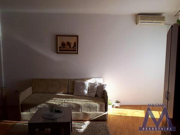 Slika 5 - Dvosoban stan za izdavanje, 300€