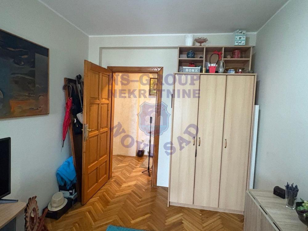 Slika 8 - Hadži Ruvimova, Četvorosoban stan na prodaju, 83m2, 211.150€