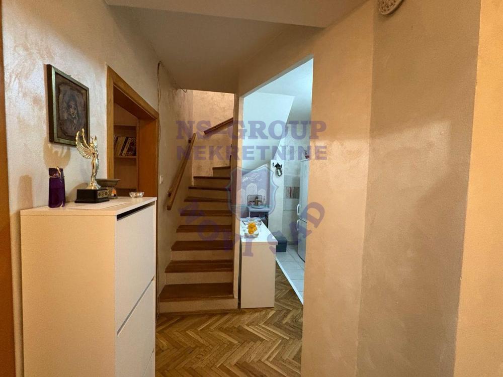 Slika 10 - Hadži Ruvimova, Četvorosoban stan na prodaju, 83m2, 211.150€