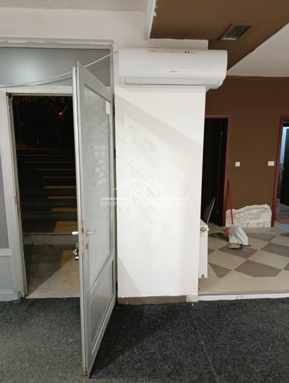 Slika 8 - Omladinsko šetalište,  Lokal za izdavanje, 180m2, 1.000€