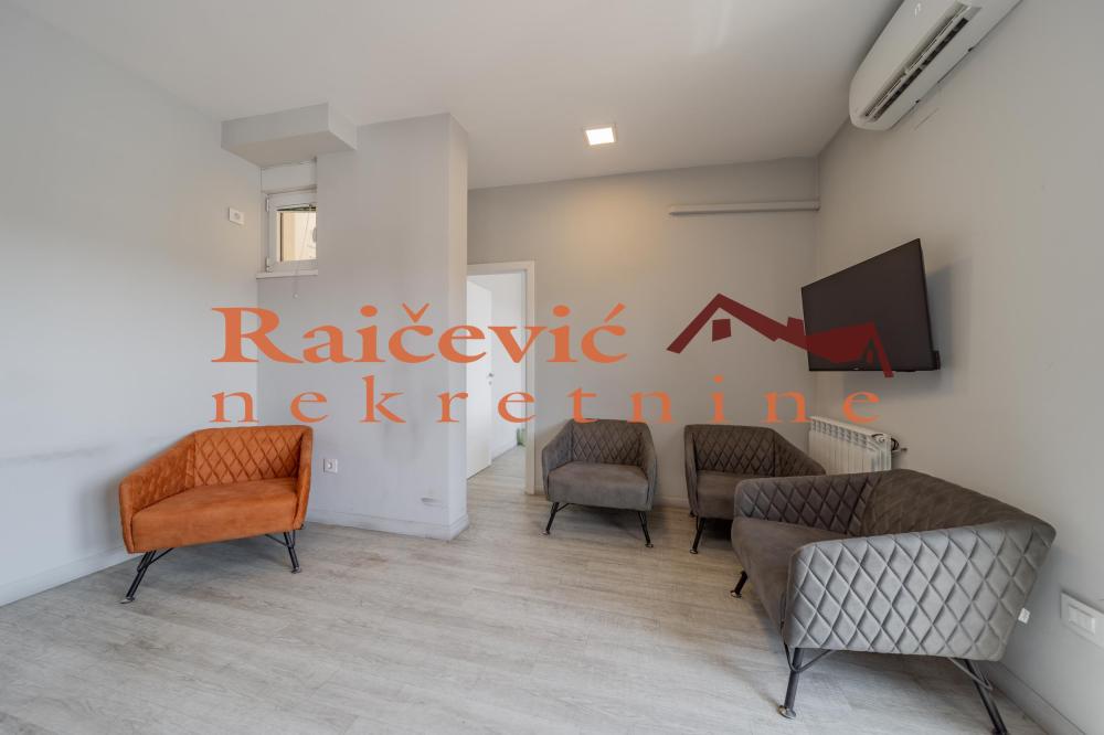 Slika 3 - Pecska, Petosoban stan na prodaju, 118m2, 349.000€