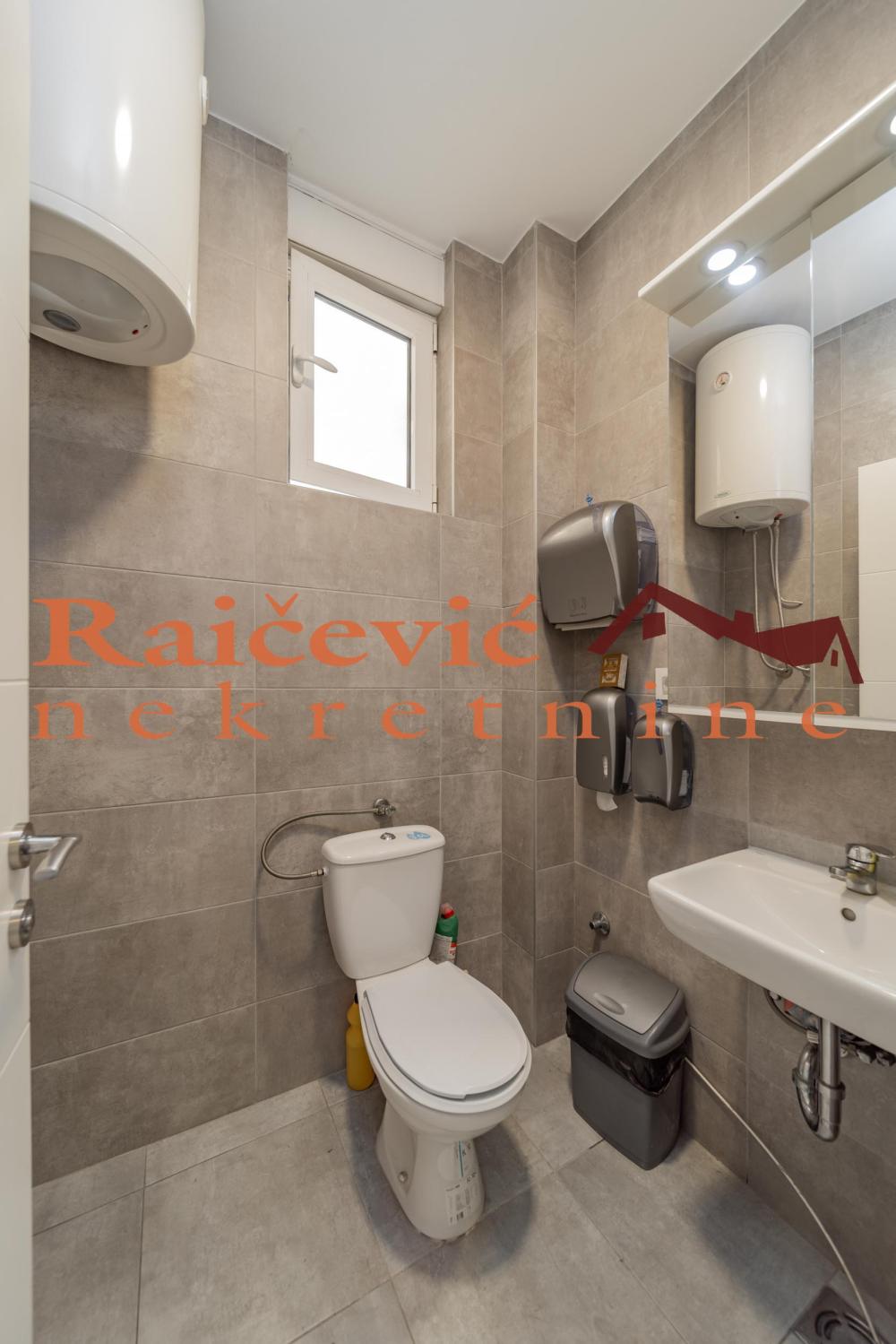 Slika 7 - Pecska, Petosoban stan na prodaju, 118m2, 349.000€