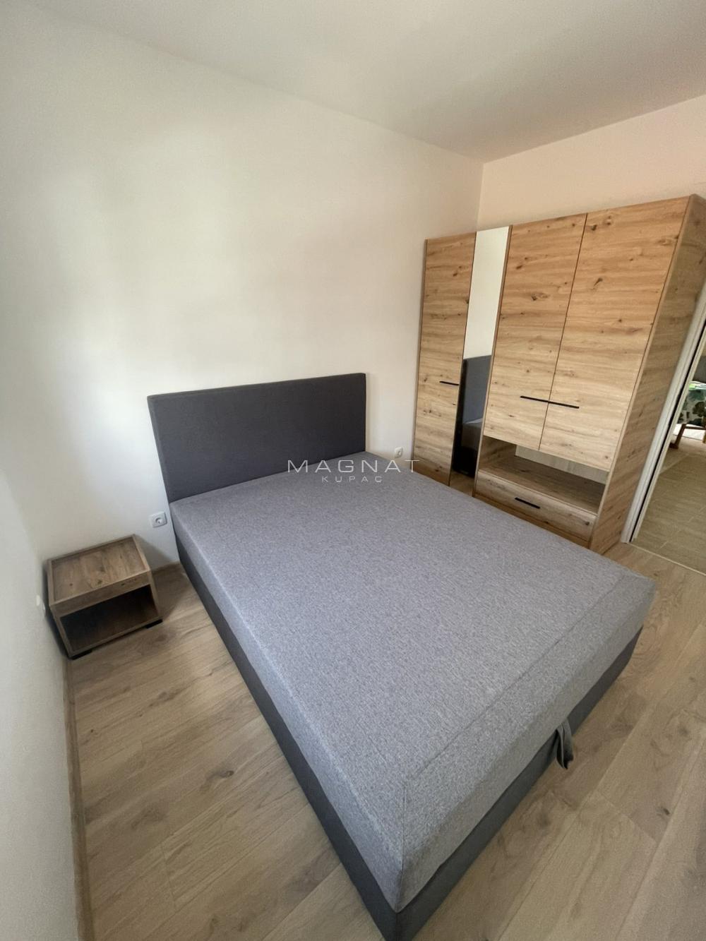Slika 5 - Ugrinovački put, Jednoiposoban stan za izdavanje, 38m2, 450€