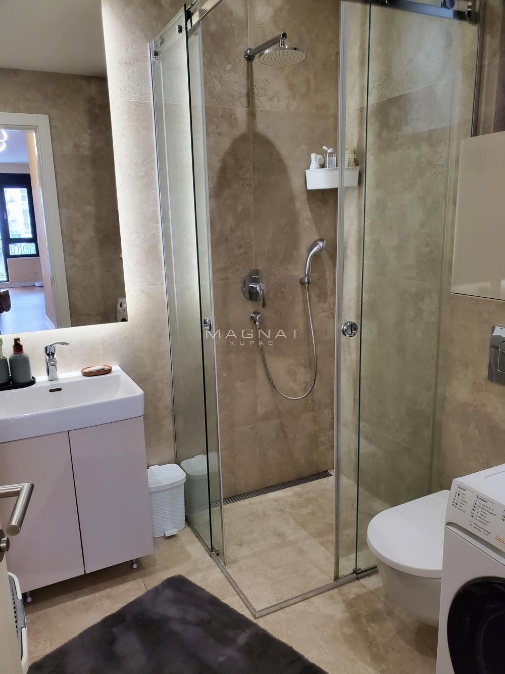 Slika 4 - Dvosoban stan na prodaju, 40m2, 245.000€