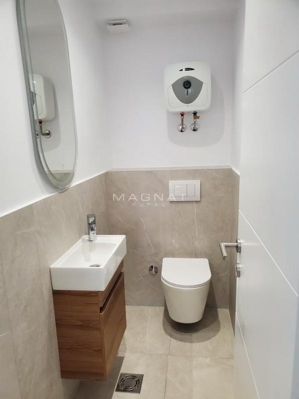 Slika 11 - Bulevar Arsenija Čarnojevića, Četvorosoban stan na prodaju, 95m2, 310.000€