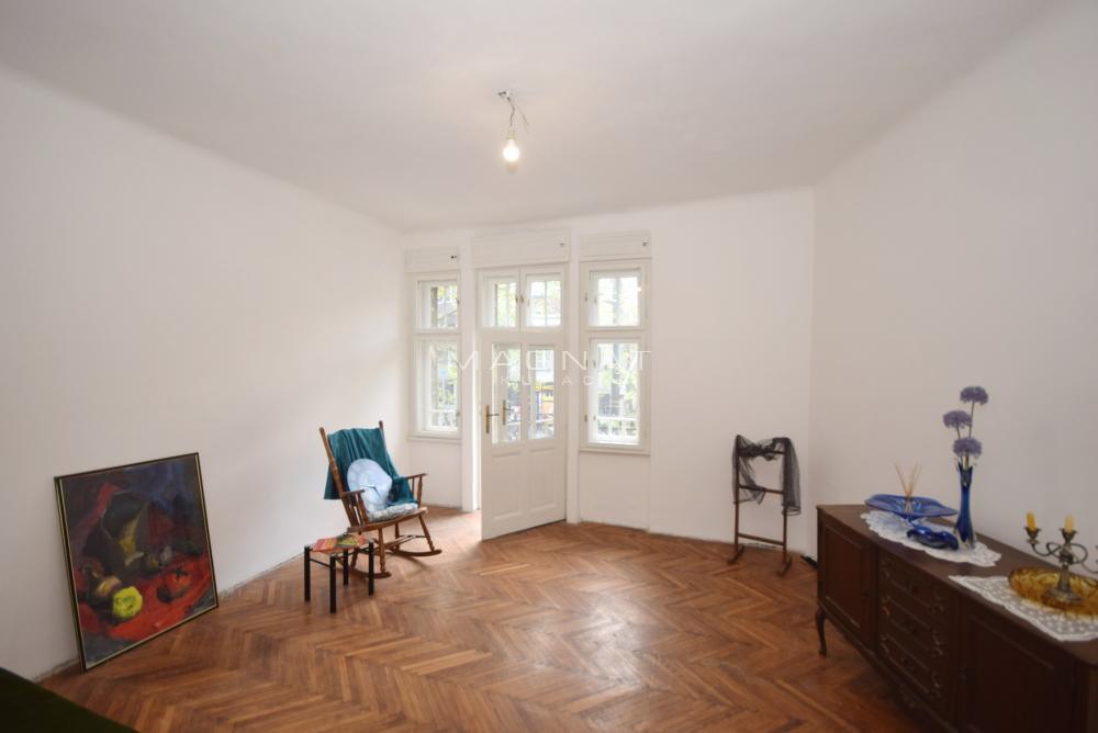Slika 1 - Džordža Vašingtona, Trosoban stan na prodaju, 87m2, 289.900€