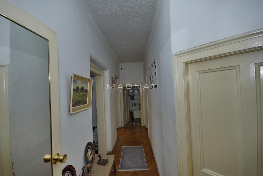 Slika 9 - Admirala Geprata, Trosoban stan na prodaju, 81m2, 320.000€