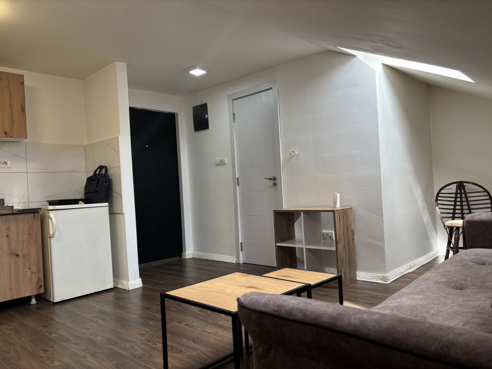 Slika 2 - Ljube Tadića, Stan za izdavanje, 27m2, 270€