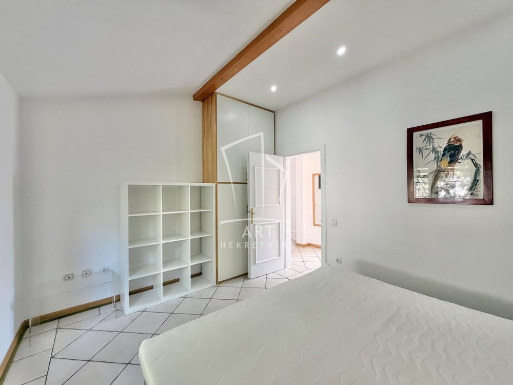 Slika 9 - 21. divizije, Troiposoban stan za izdavanje, 80m2, 1.000€