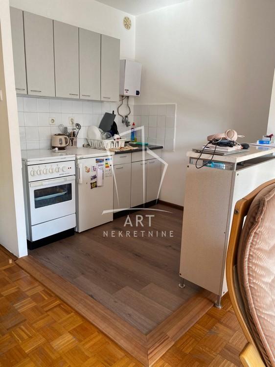 Slika 5 - Nehruova, Jednosoban stan za izdavanje, 28m2, 400€