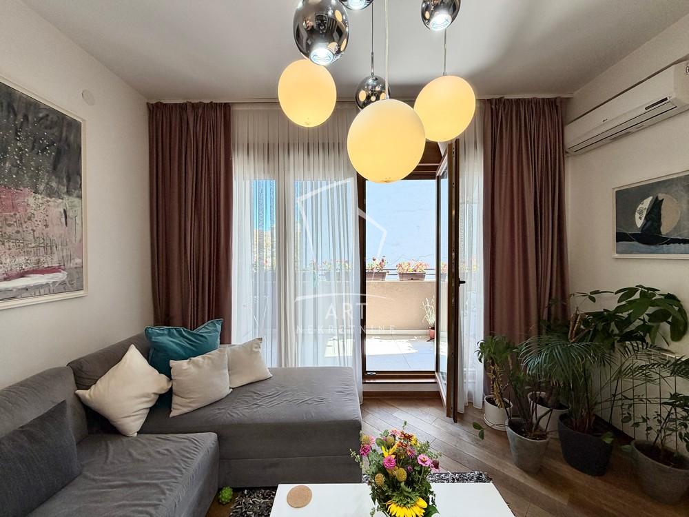 Slika 1 - Jove Ilića, Trosoban stan za izdavanje, 77m2, 1.300€