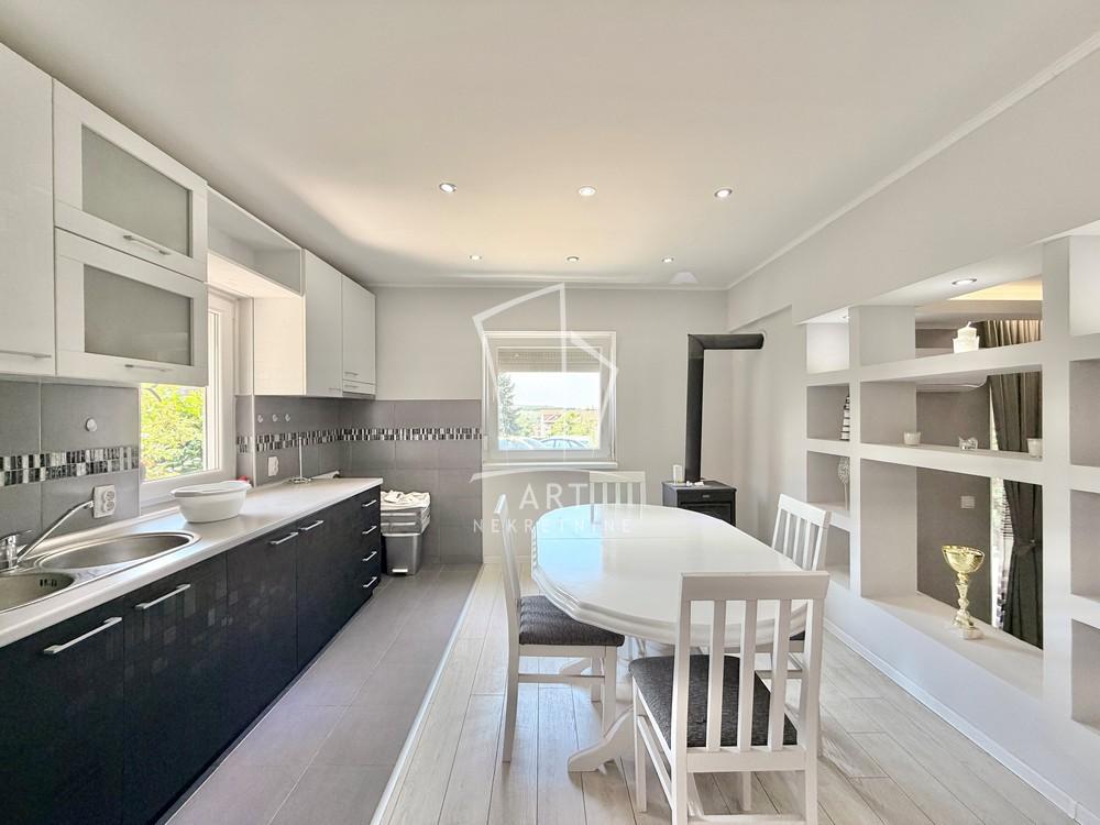 Slika 3 - Janka Jankovića,  Kuća na prodaju, 174m2, 260.000€